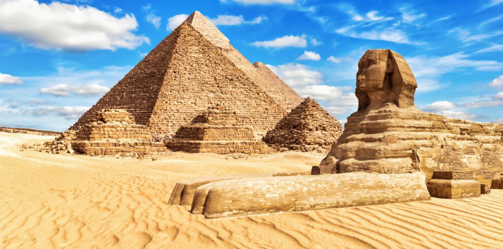 86c7e78d-48e2-4414-9c99-60c5ca83c906-13944-cairo-skip-the-line-tickets—pyramids-of-giza-01